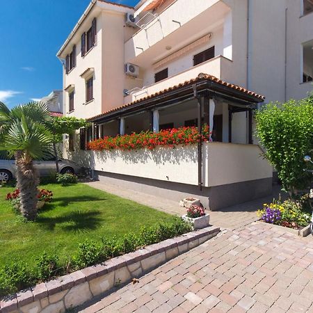 Apartments Dujmovic Ivo 2 Baška Eksteriør billede