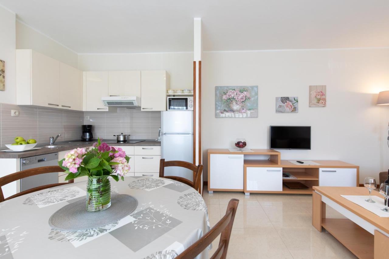Apartments Dujmovic Ivo 2 Baška Eksteriør billede